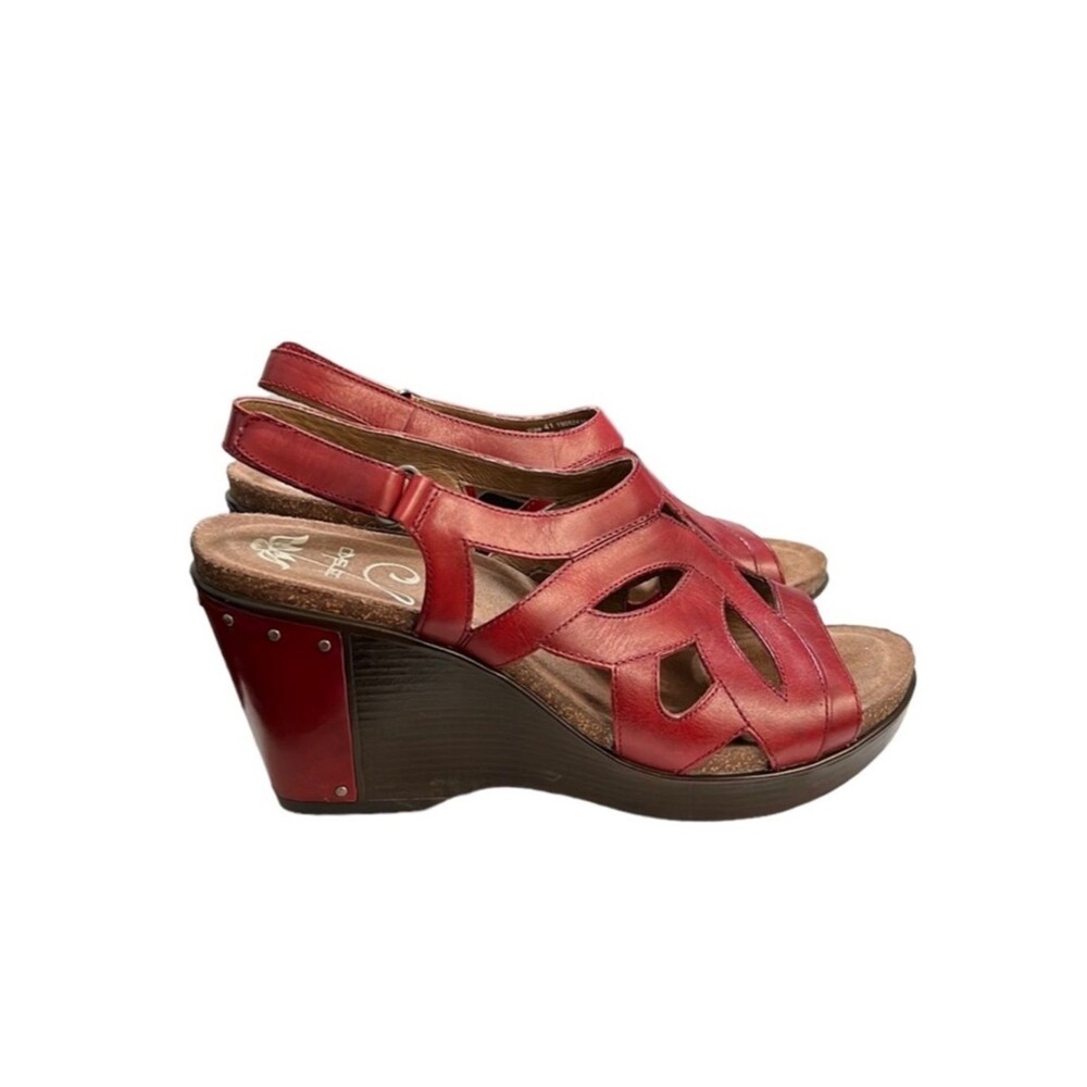 Dansko Felicia Studded Red Leather Comfort Wedges Size 41